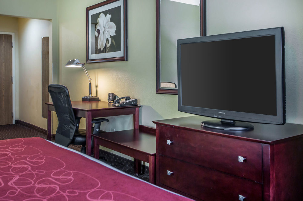 คอมฟอร์ต สวีท เมสัน Hotel ภายนอก รูปภาพ